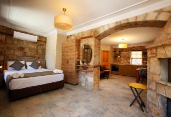 Castle Inn Boutique Hotel has Balcony rooms