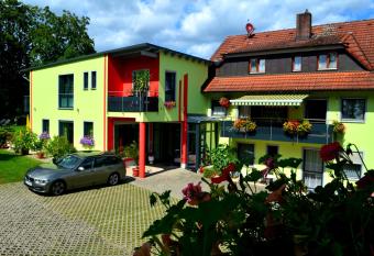 Rothsee Hotel allows 18 year olds to book a room