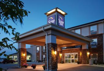 Sleep Inn Regina East allows 18 year olds to book a room