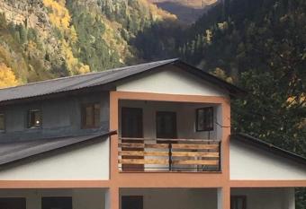 Guest House Victor has Balcony rooms