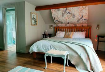 Horseshoe Cottage Greyabbey has Balcony rooms