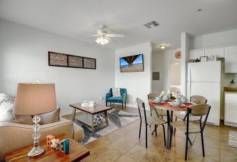 Ship Wreck has Balcony rooms