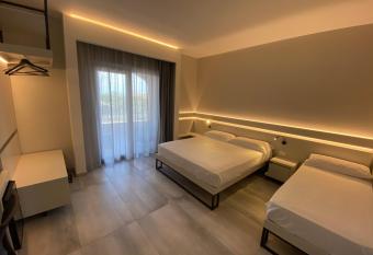 Gabriel Holidays Tropea has Balcony rooms