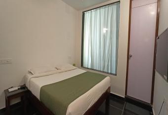 Villa Marine allows 18 year olds to book a room