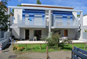 Bibione MasterVillage A allows 18 year olds to book a room