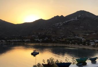 Amfitriti has Balcony rooms