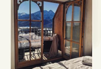 Apartament Paj  k  wka allows 18 year olds to book a room