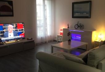 BONCOIN has Balcony rooms