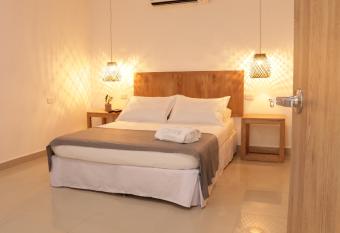 Hotel Centro Monteria allows 18 year olds to book a room