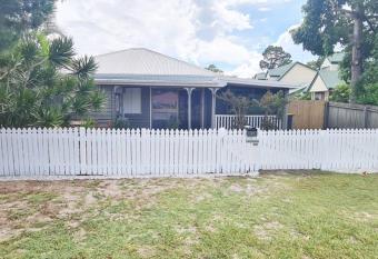 Island Bungalow has Balcony rooms