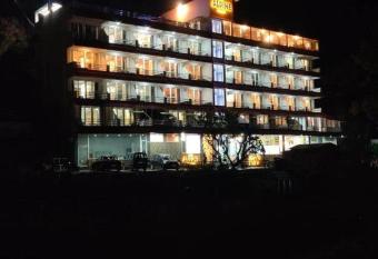 Resort The Alpine has Balcony rooms