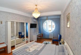 Vila A&B has Balcony rooms