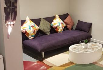 Bel appart moderne Roanne has Balcony rooms