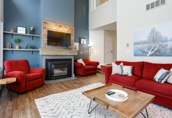 Wintergreen Retreat with Private Sauna & Patio 82291 has Balcony rooms