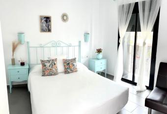 6 grifos habitaciones tur  sticas has Balcony rooms