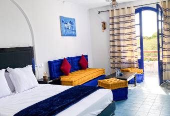 Dmina House has Balcony rooms