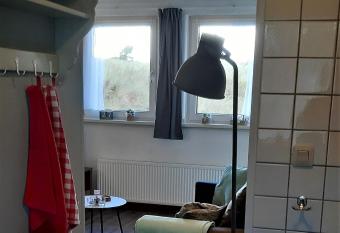 Bij De Vuurtoren has Balcony rooms