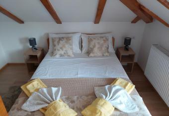 Apartman AMALFI has Balcony rooms