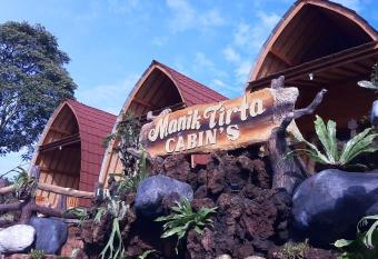 Manik Tirta Cabin s allows 18 year olds to book a room