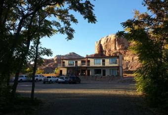 La Posada Pintada has Balcony rooms