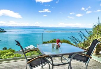 Harbour View - One allows 18 year olds to book a room