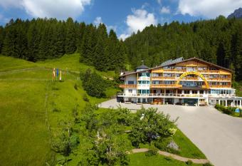 Hotel Talhof Garni&more in W  ngle bei Reutte has Balcony rooms