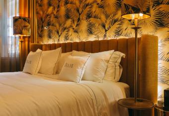 The Felix 10 allows 18 year olds to book a room