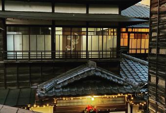 Okiya Guest House & Tapas Bar has Balcony rooms