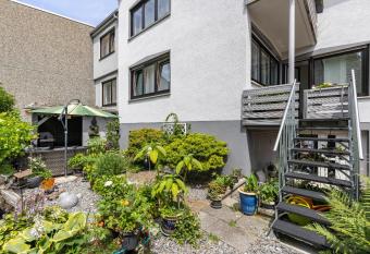 F  r Traufg  ngerle has Balcony rooms