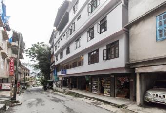 Capital O 6890 Dilchen Residency allows 18 year olds to book a room