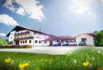 Landgasthof Baumgartner has Balcony rooms