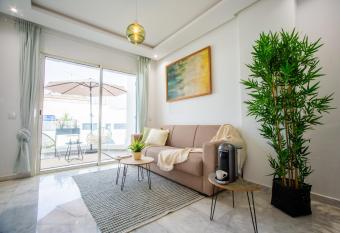 Arribat Center Mall - StayHere - Rue Oued Fes - Agdal has Balcony rooms