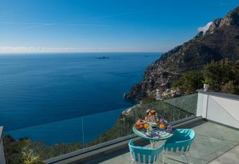 Petrea Lifestyle Suites has Balcony rooms