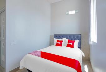 OYO 90336 Olive Guest House allows 18 year olds to book a room