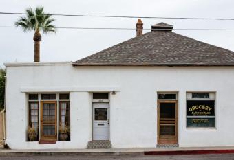 Historic Adobe 3br Home in Downtown El Presidio allows 18 year olds to book a room