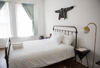 Object Hotel 1BR Shared Bath Room 2D allows 18 year olds to book a room