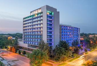 Olymp IV has Balcony rooms