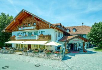 Hotel Rupertihof has Balcony rooms