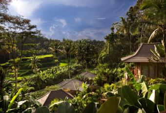 Pondok Sebatu Villa has Balcony rooms