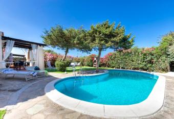 Villa Chiara has Balcony rooms