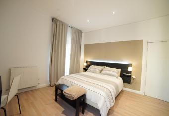 Central Home B&B has Balcony rooms