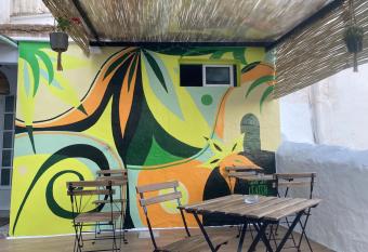 Hostel Backpackers La Gaditana has Balcony rooms