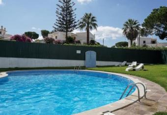 Scalabis APARTMENTS VILAMOURA MARINA has Balcony rooms