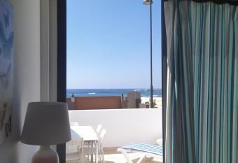 Casa Maria Cotillo Mar has Balcony rooms