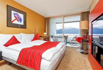 Post Hotel Weggis has Balcony rooms