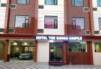 Hotel The Ganga Castle allows 18 year olds to book a room