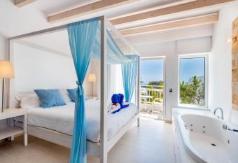 Lindos View Hotel allows 18 year olds to book a room