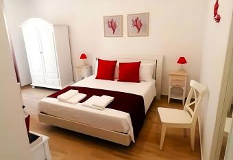 Il Fungo di Lacco has Balcony rooms