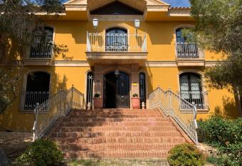 CASA H.POTTER LO PEP  N has Balcony rooms