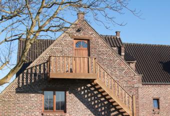 De Heide, cozy apartment with separate entrance has Balcony rooms